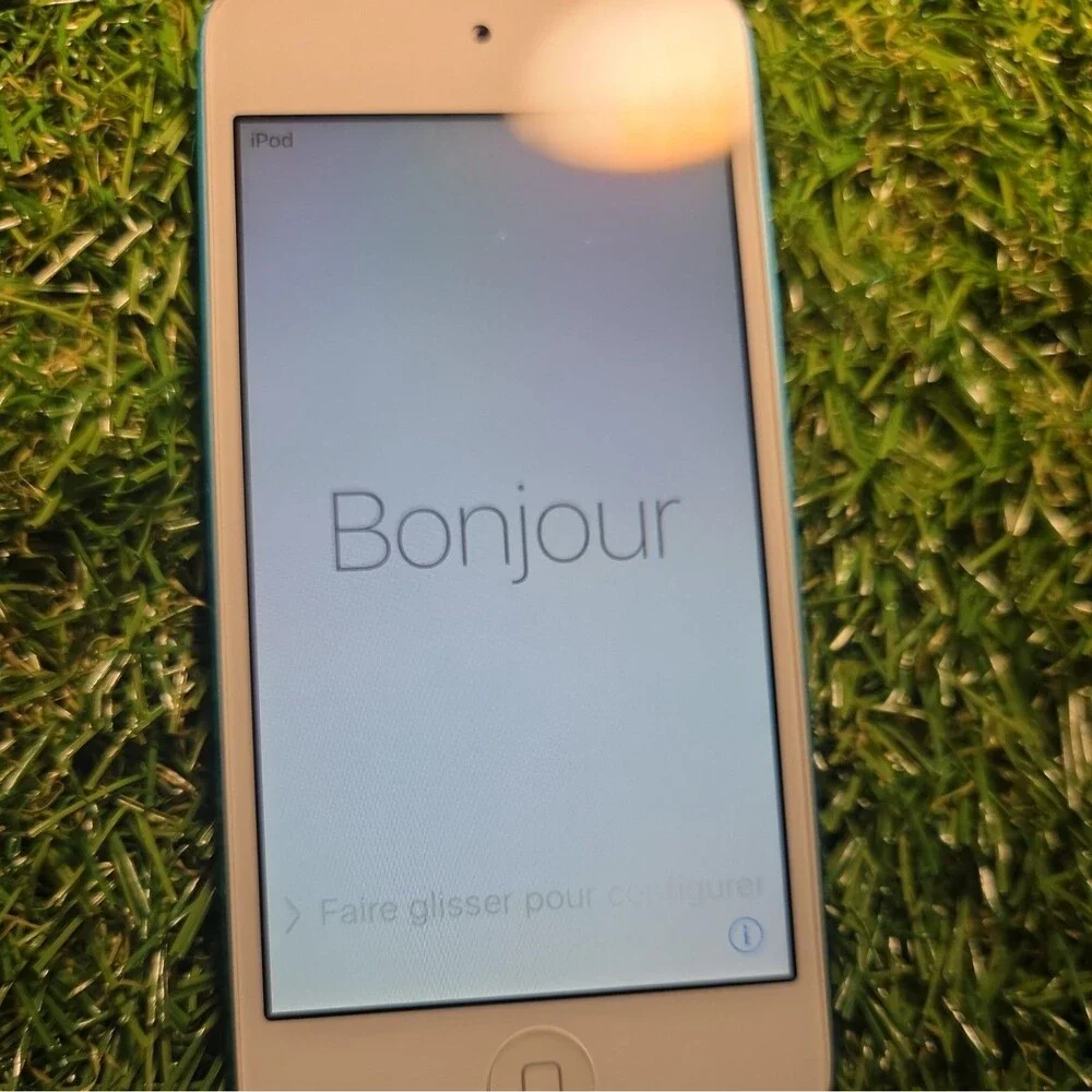 Apple iPod Touch Model A1421